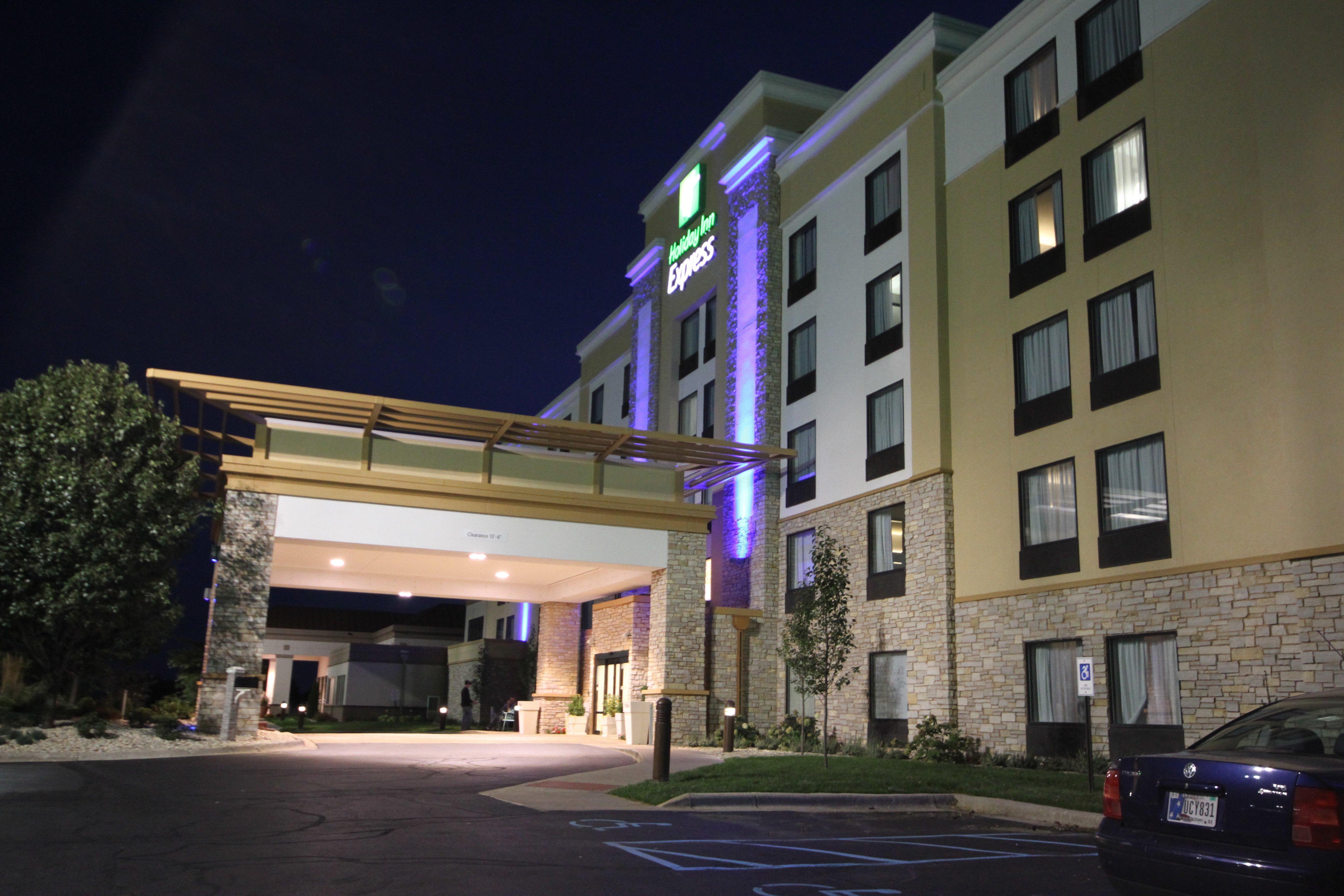 Holiday Inn Express Janesville-I-90 & Us Highway 14 By Ihg Экстерьер фото